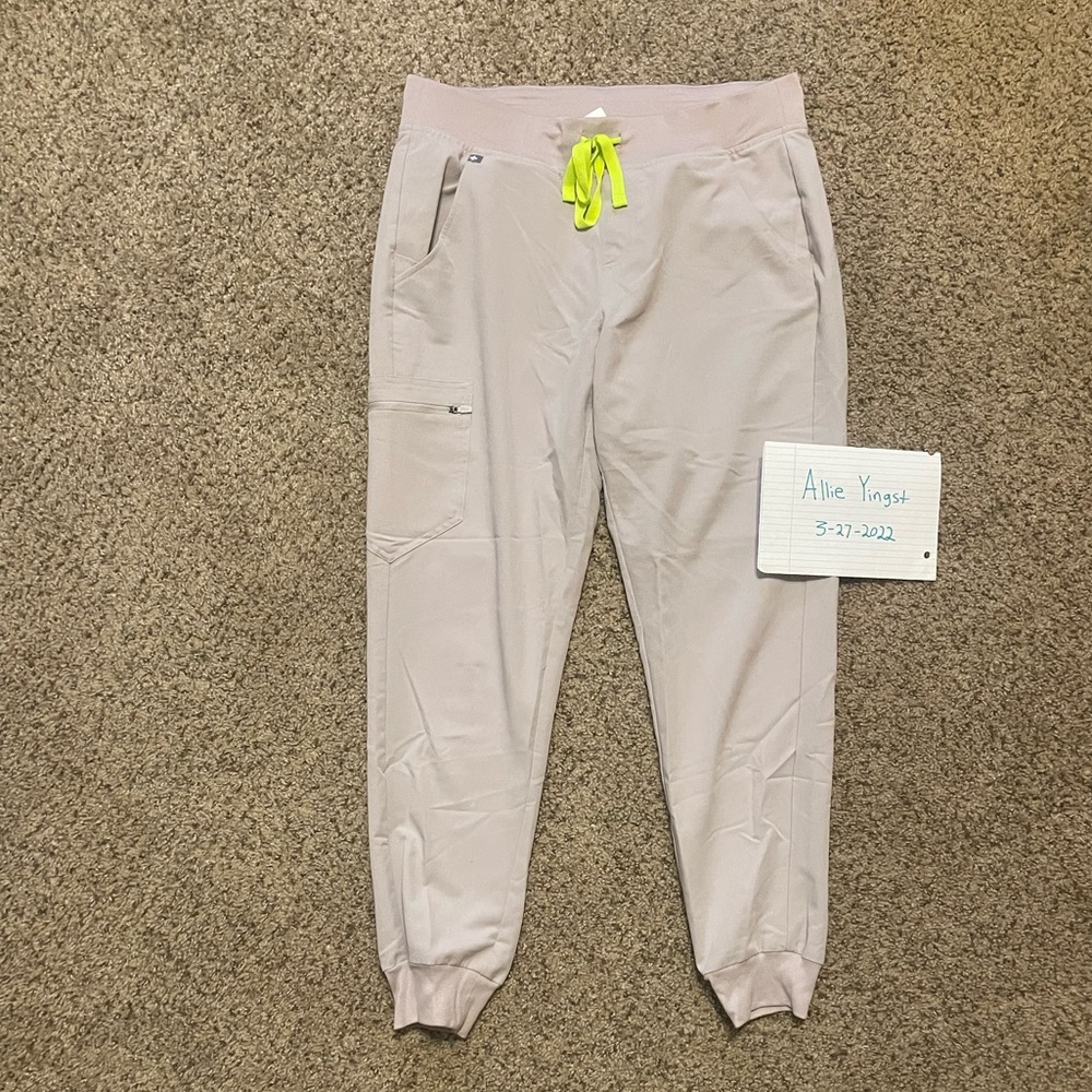 Figs women’s size medium Zamora Jogger style Slate Scrub Pants